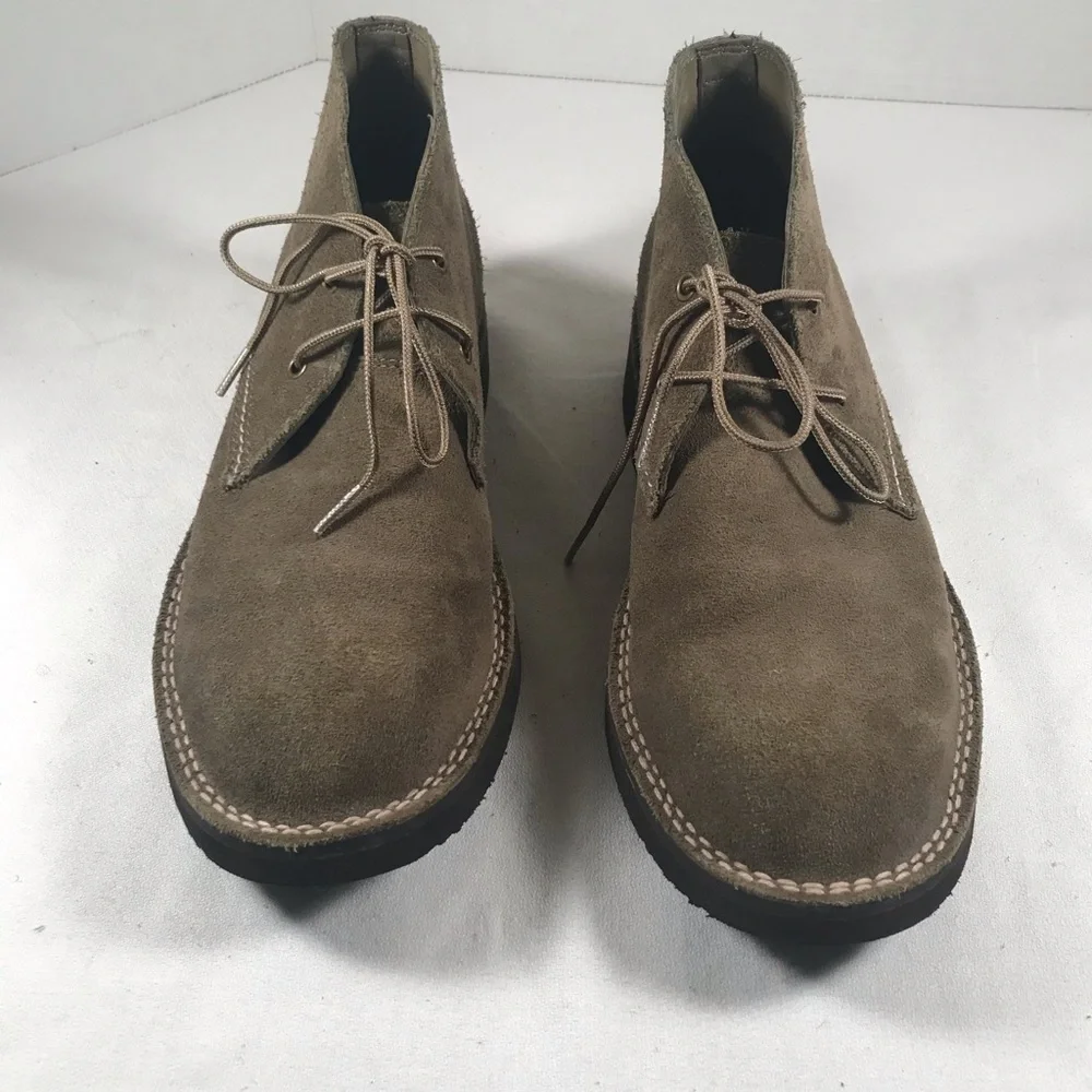 UGG Men’s Taupe Suede Lace Up Camino Chukka Boots